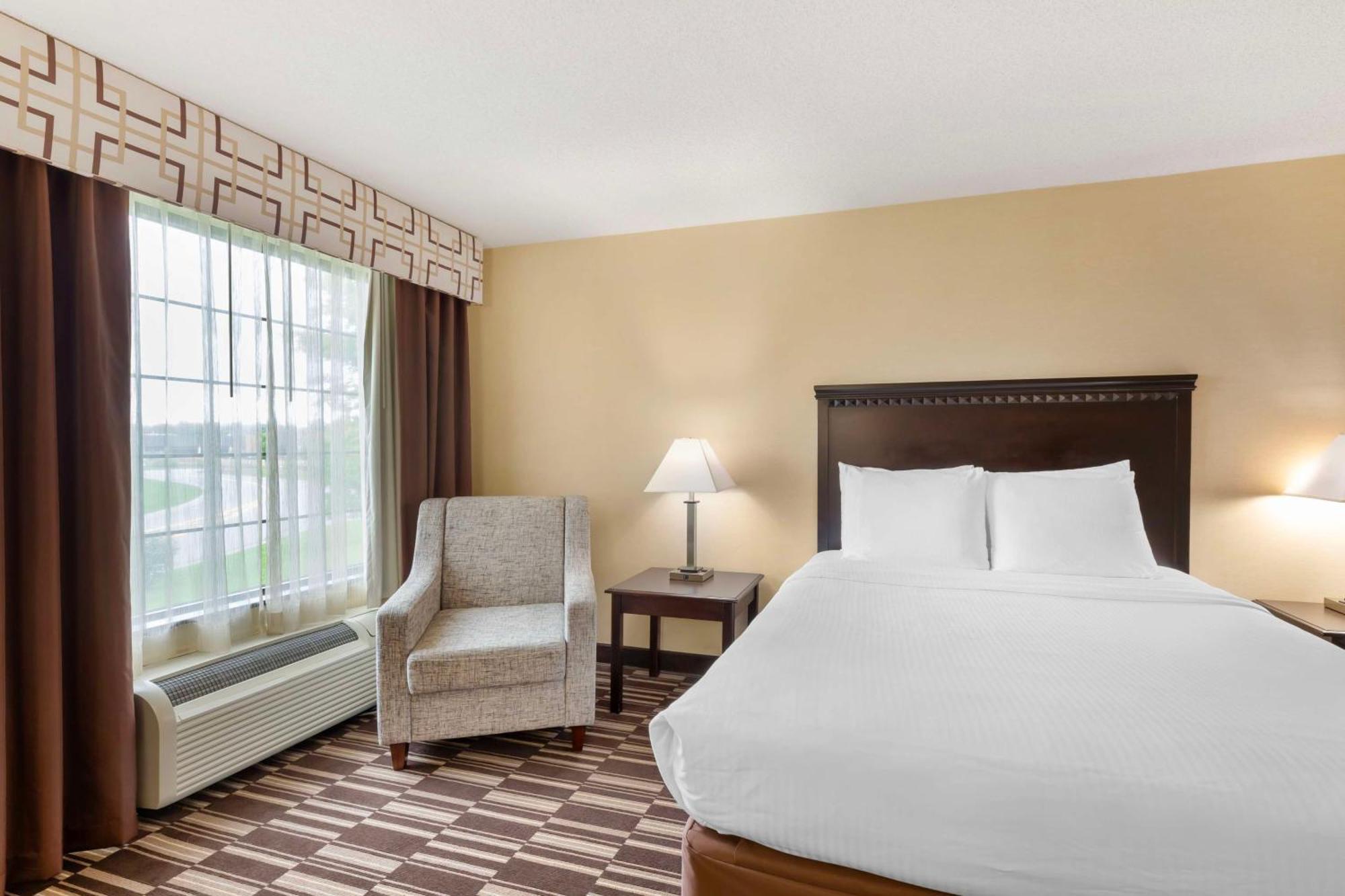 Best Western Plus Victor Inn & Suites Eksteriør billede