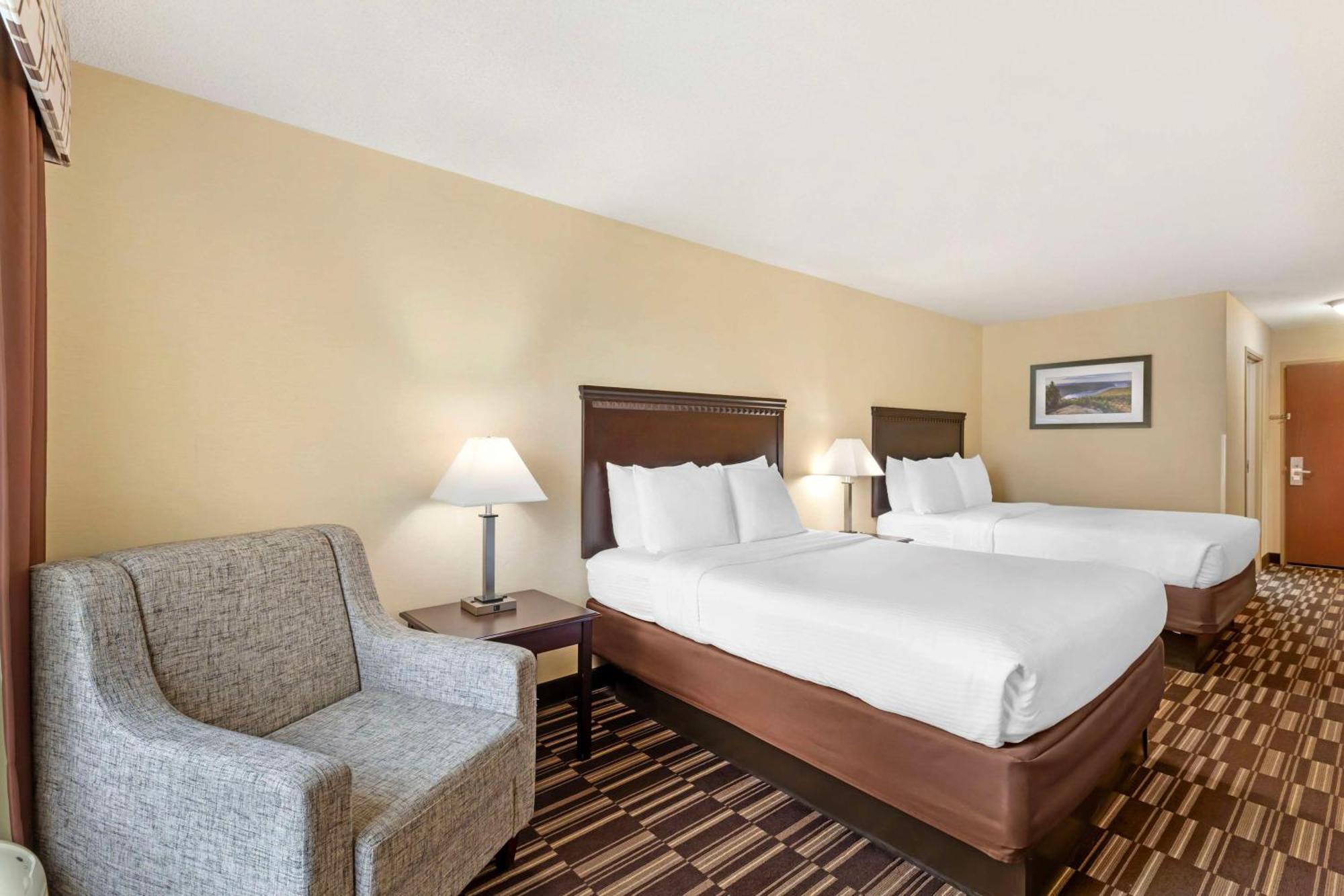 Best Western Plus Victor Inn & Suites Eksteriør billede