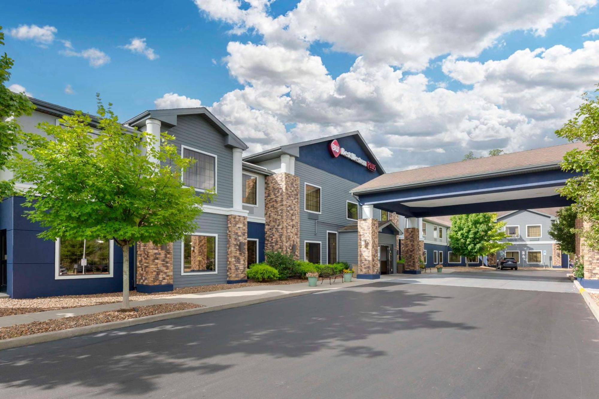 Best Western Plus Victor Inn & Suites Eksteriør billede